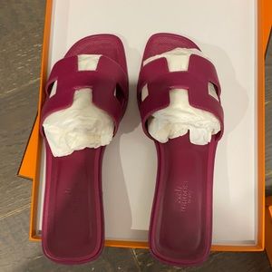 Hermes Oran Sandals